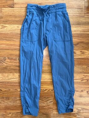 Lululemon Stretch High-Rise Jogger